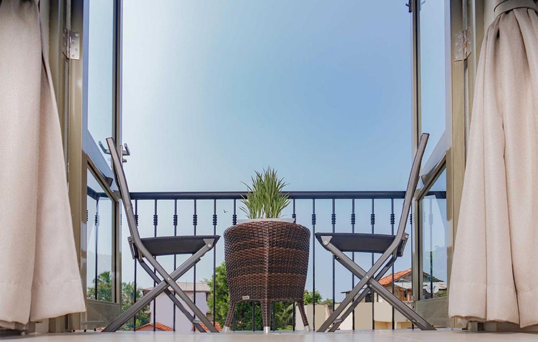 Hive 68 - Hotel And Resorts Негомбо Екстер'єр фото