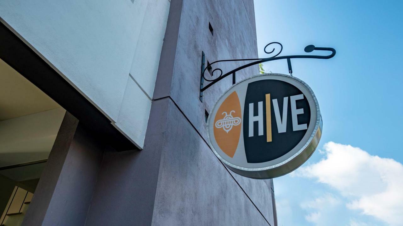 Hive 68 - Hotel And Resorts Негомбо Екстер'єр фото